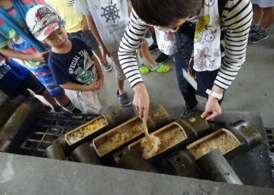 竹で遊ぼう 水鉄砲と竹ご飯 静岡県立森林公園